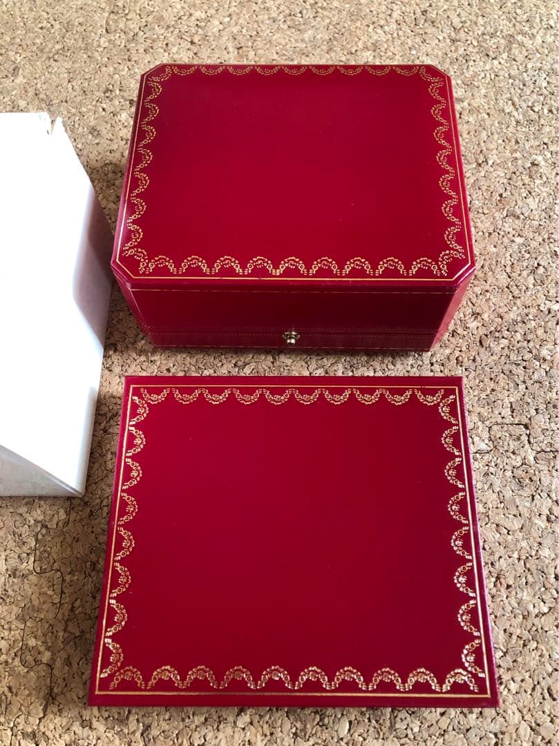 Cartier カルティエ　時計レザー ボックス　箱　正規品