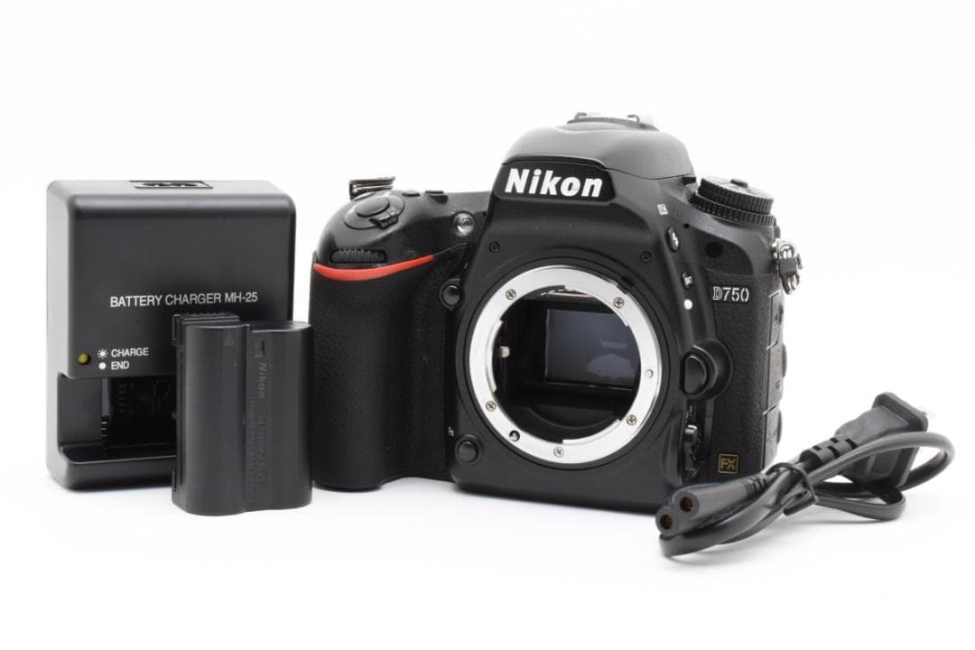 ■ 美品 ■ ニコン　Nikon D750 ボディ 《S数13651回》