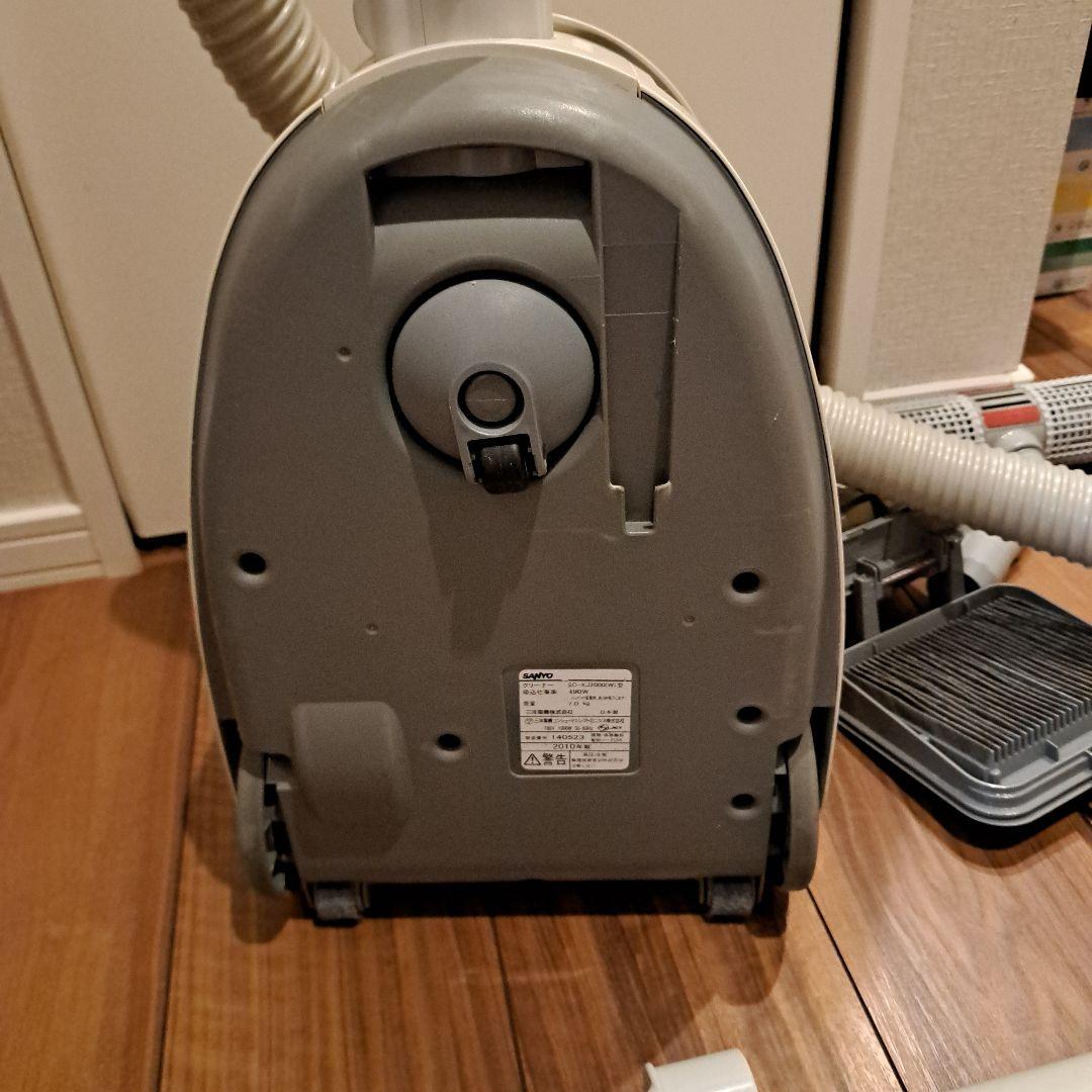 SANYO　airsis 空気清浄機能付き 掃除機