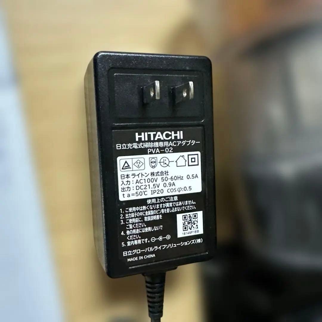 日立LEDライト付きコードレスクリーナー /ラクかるスティック　2022年製