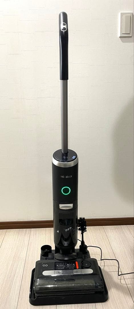 Mindoo AquaX 水拭き付きコードレスクリーナー