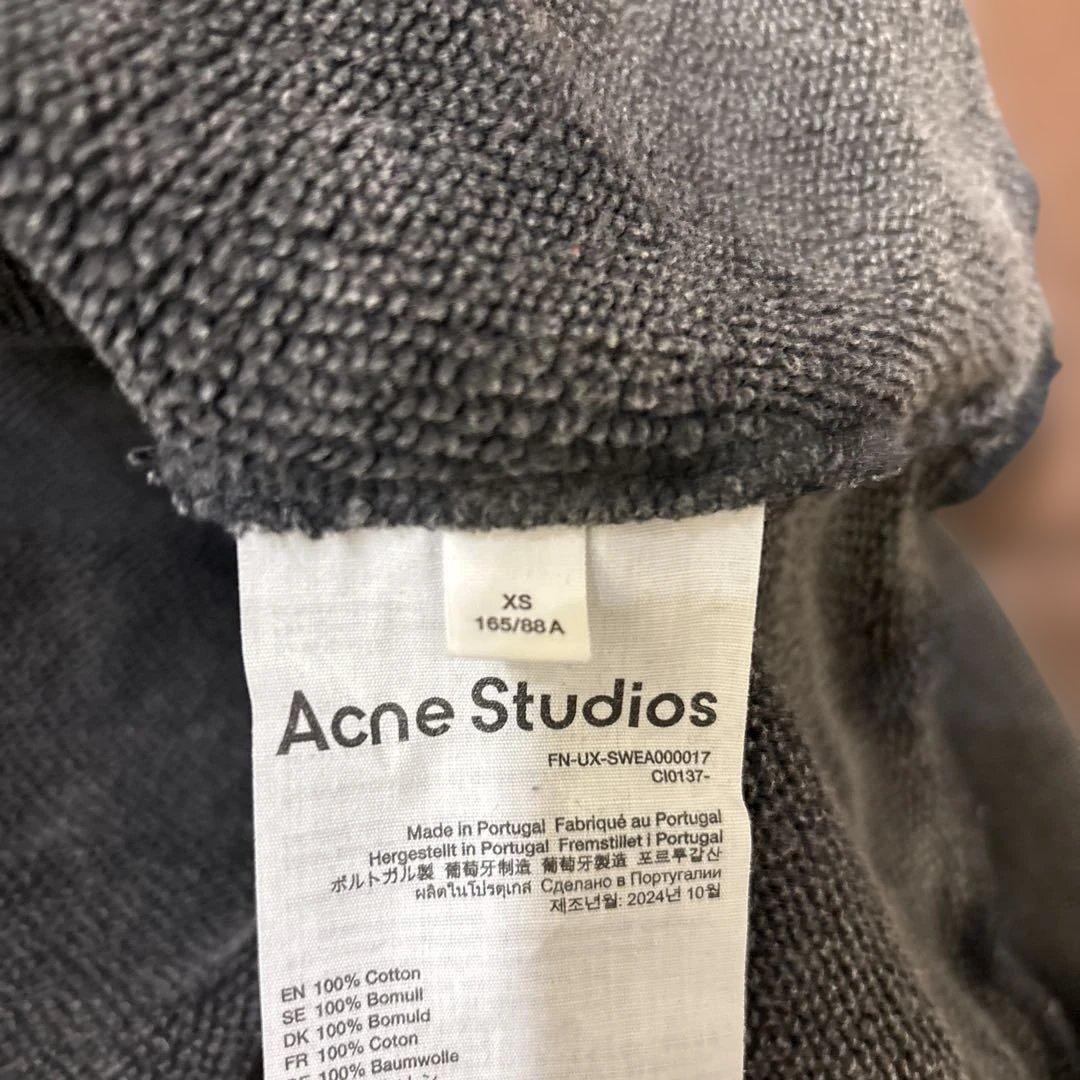 アクネ ストゥディオズ Acne Studios グレー クロップドスウェット