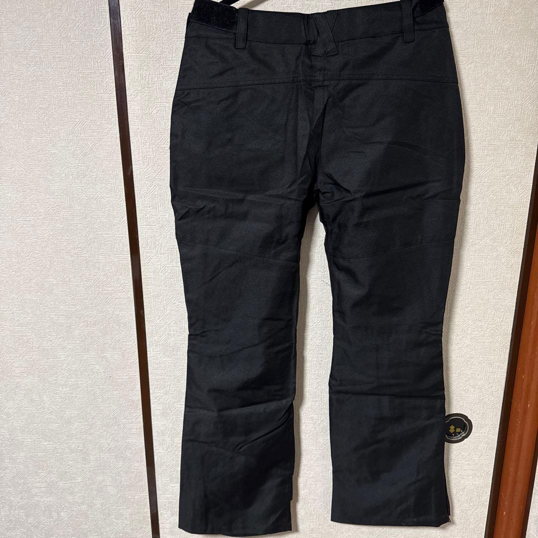 祝日セール♪【上下セット】1回着用のみMサイズ防水スノーボードウェア