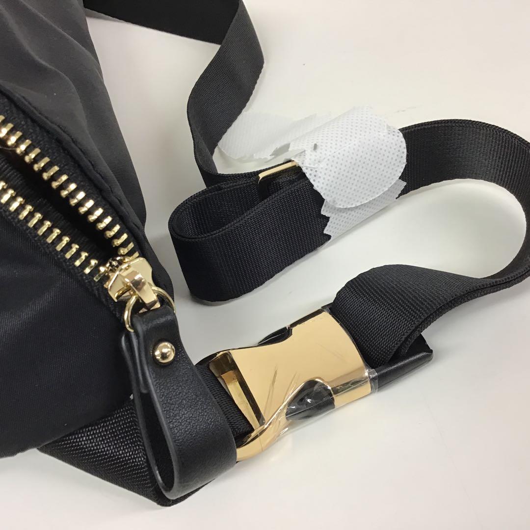 TOCCA トッカ　リボン　ウエストポーチ　ボディーバッグ　美品　ブラック