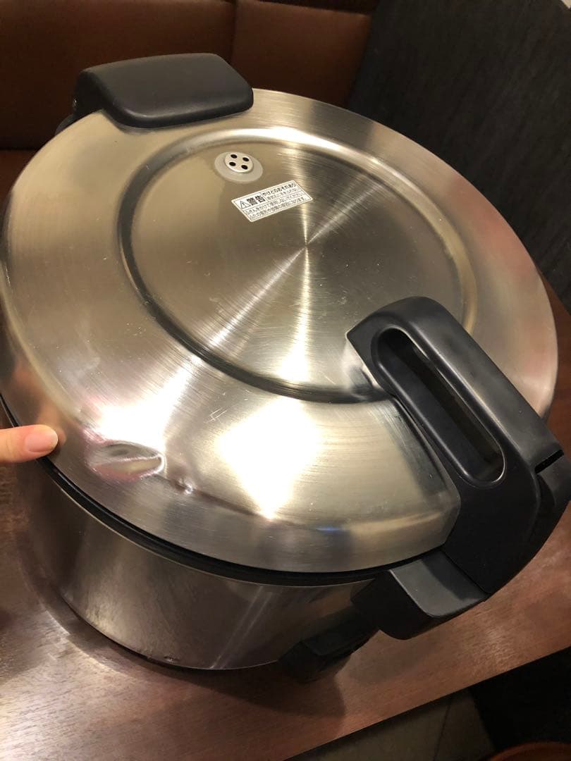 【中古】TIGER/タイガー　炊飯ジャー　業務用　2升炊き/3.6L　2016年