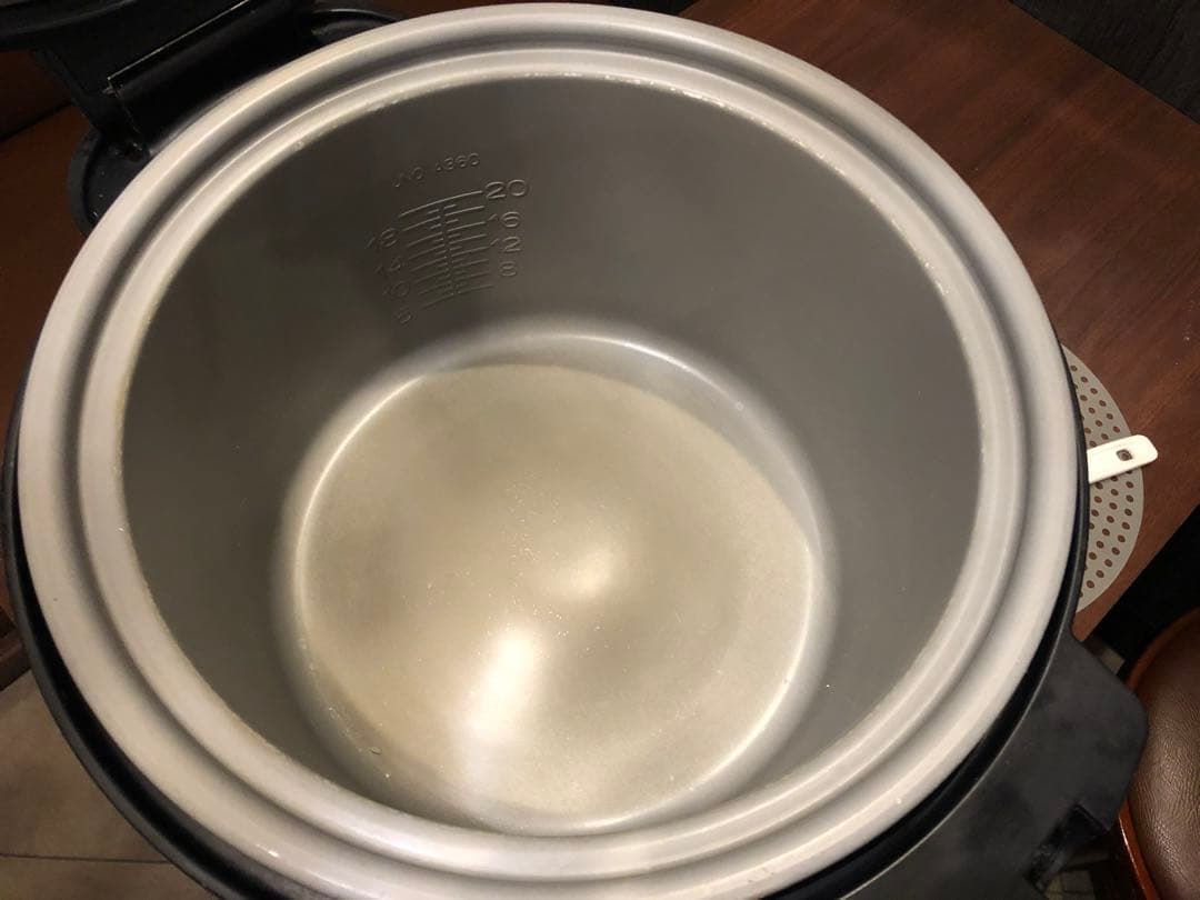 【中古】TIGER/タイガー　炊飯ジャー　業務用　2升炊き/3.6L　2016年