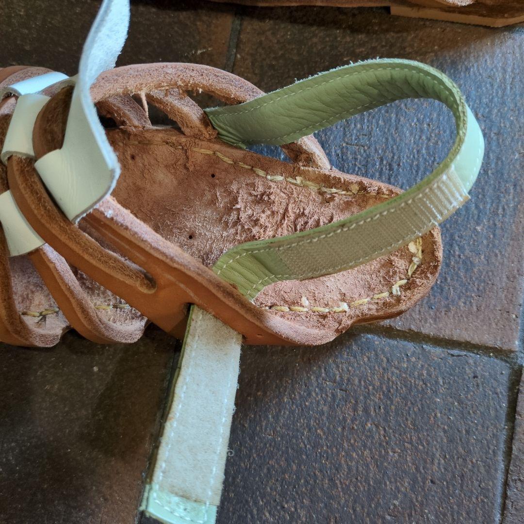 はなまめ曽田耕さんの皮のサンダル