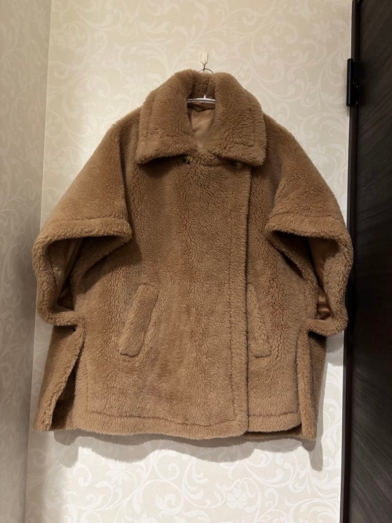 テディ風ケープコート