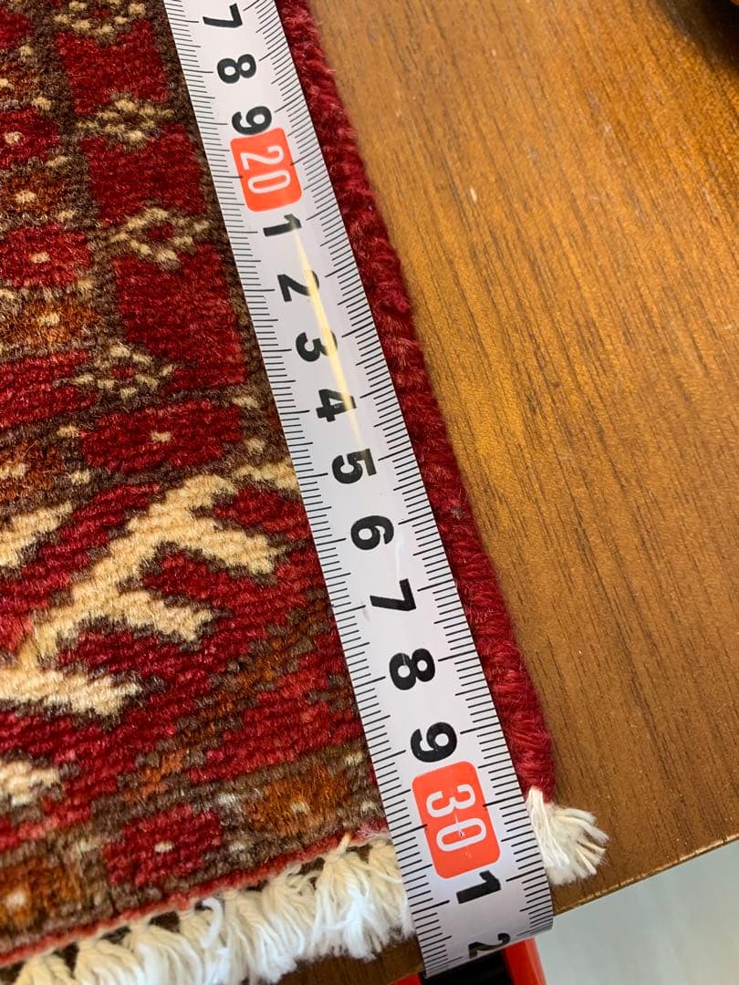 パキスタン　赤系ミニラグ　　トルコ絨毯好きな方に