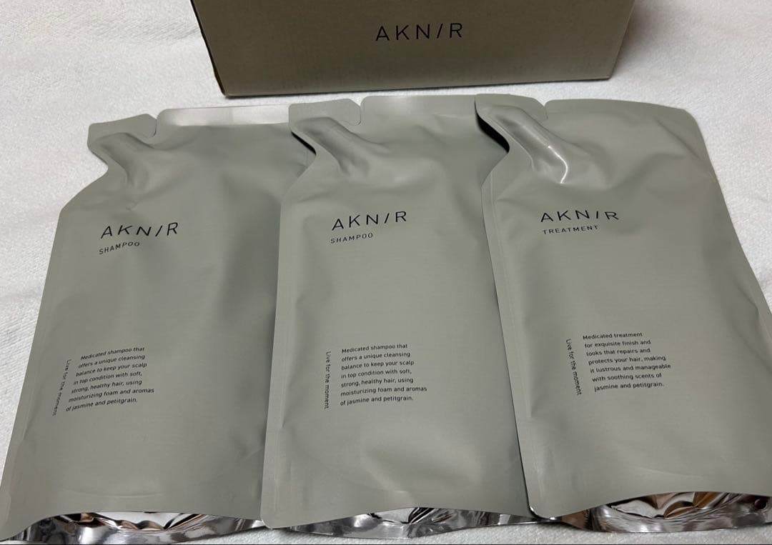 AKNIR アクニー ヘアシャンプー トリートメント セット【詰め替え用】