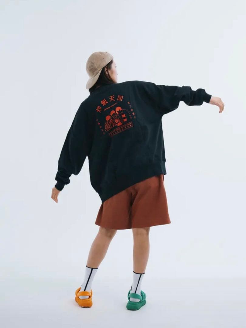 炒飯スウェット ブラック　ニートと居候とたかさき