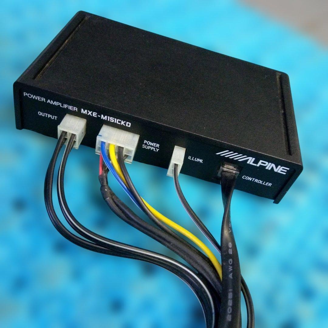 ALPINE SWE-1500 パワードサブウーファー