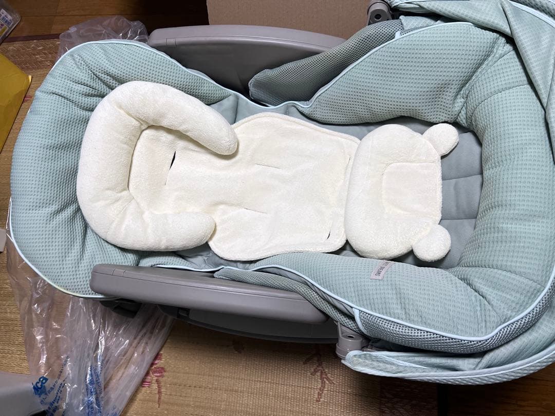 Aprica ユラリズム オート プレミアム AC