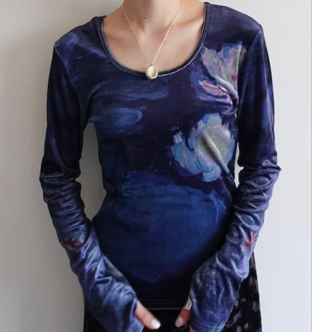 トップス Velour Art Print Top