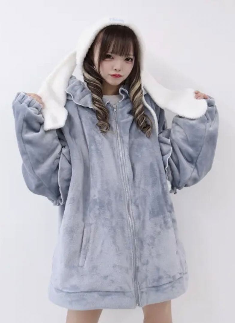 ホワイニー ベイビーぷりぷりパーカー サックス whinny