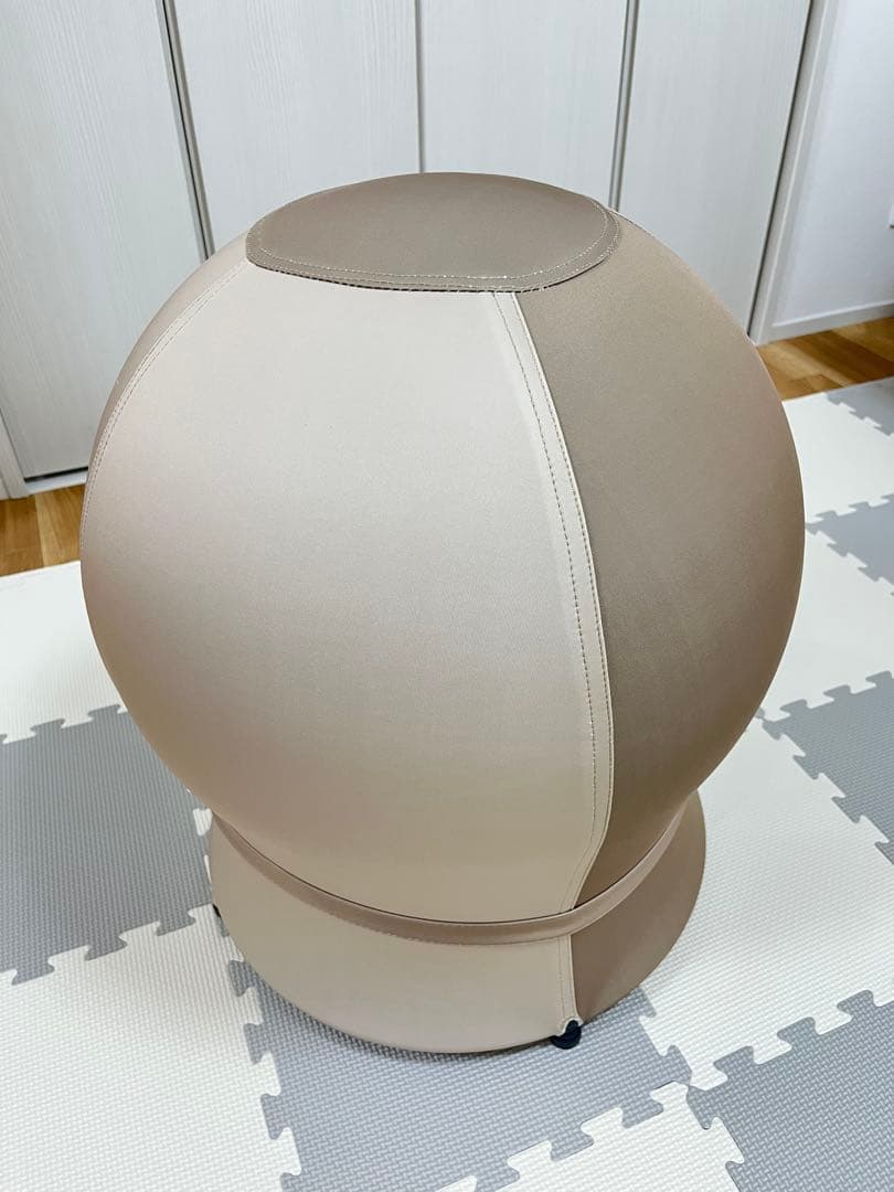 ねんねチェア　バランスボール