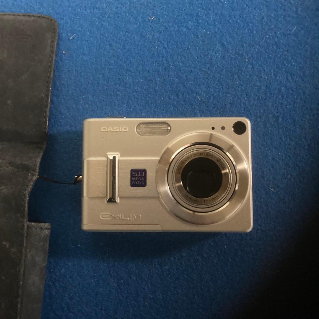 CASIO Exilim 500万画素 コンパクトデジタルカメラ