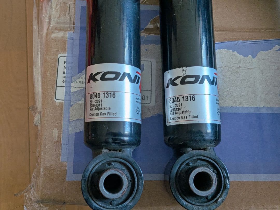 【値下げしました】アバルト abarth595 コンペ　KONI サスペンション