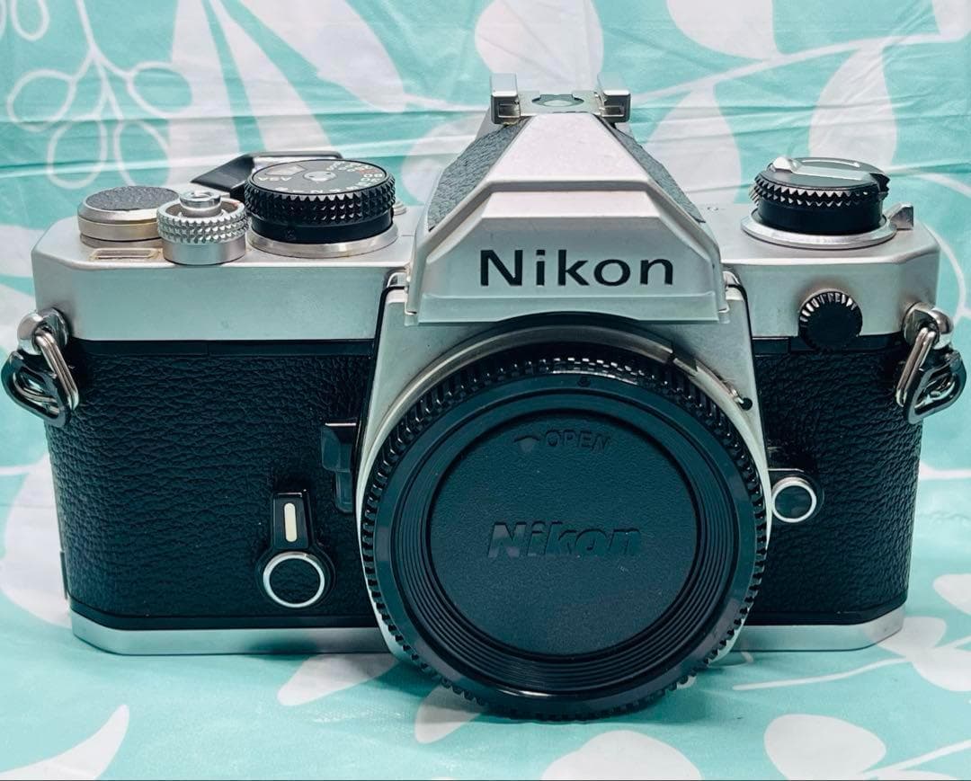 Nikon FMボディ 初期型 動作確認済 プリズム腐食有
