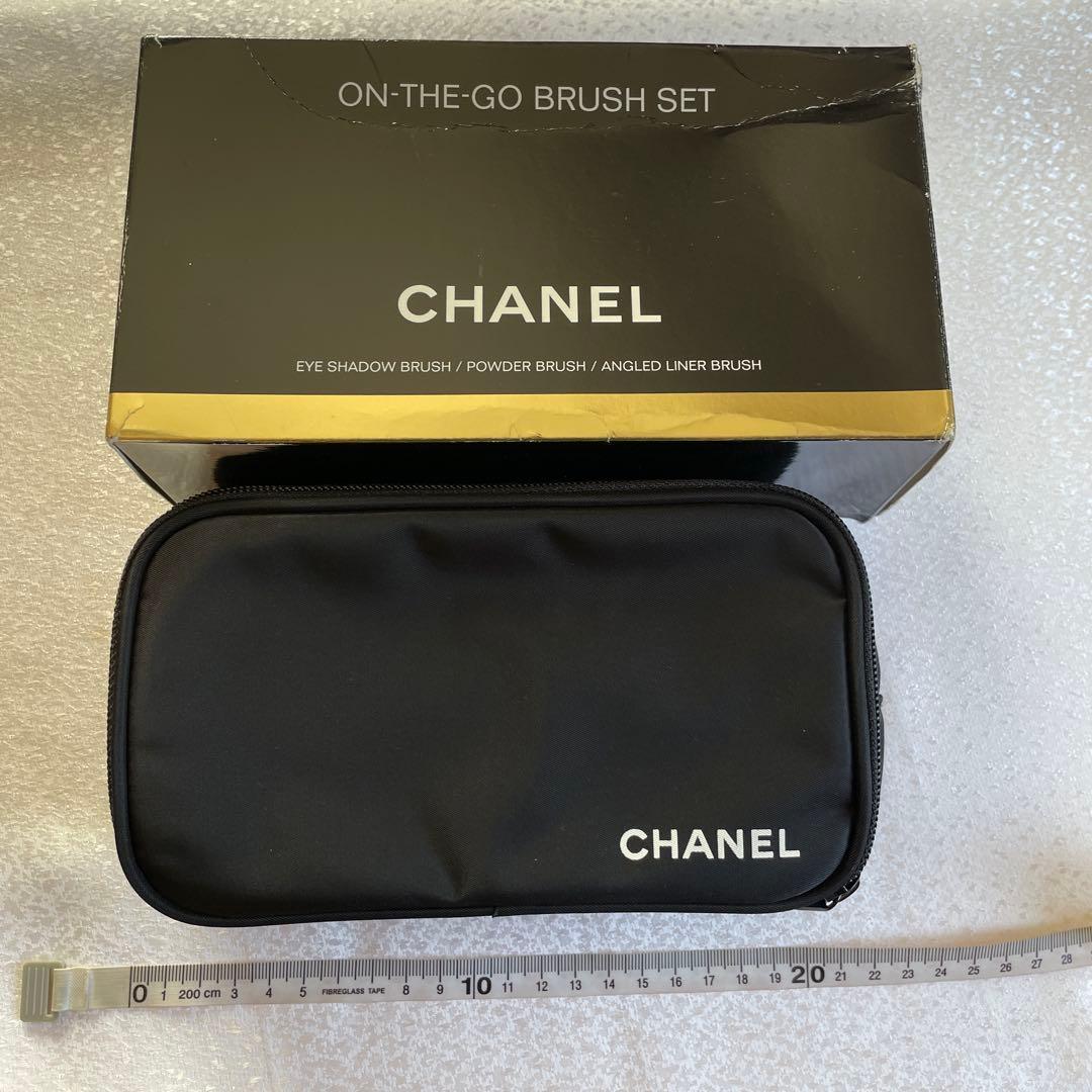 【新品未使用】CHANEL シャネル　メイクブラシセット　ブランド小物