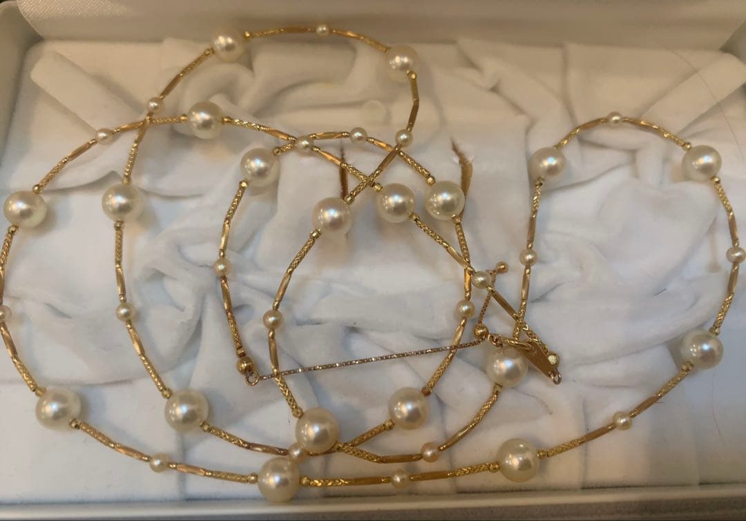 パールk18ステーションネックレス