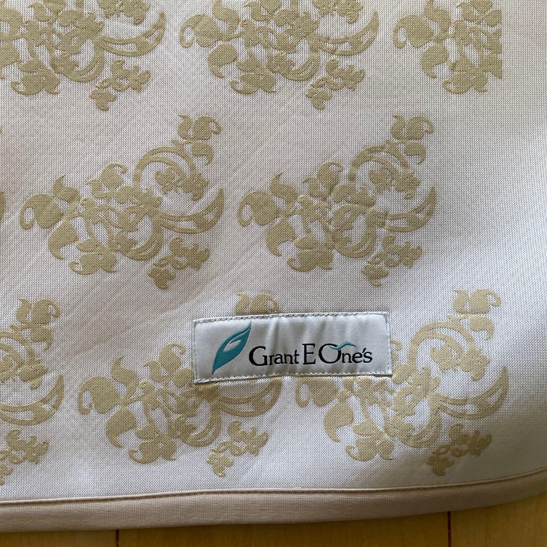 グラントイーワンズ ホルミーシーツ　ホルミシスシングル