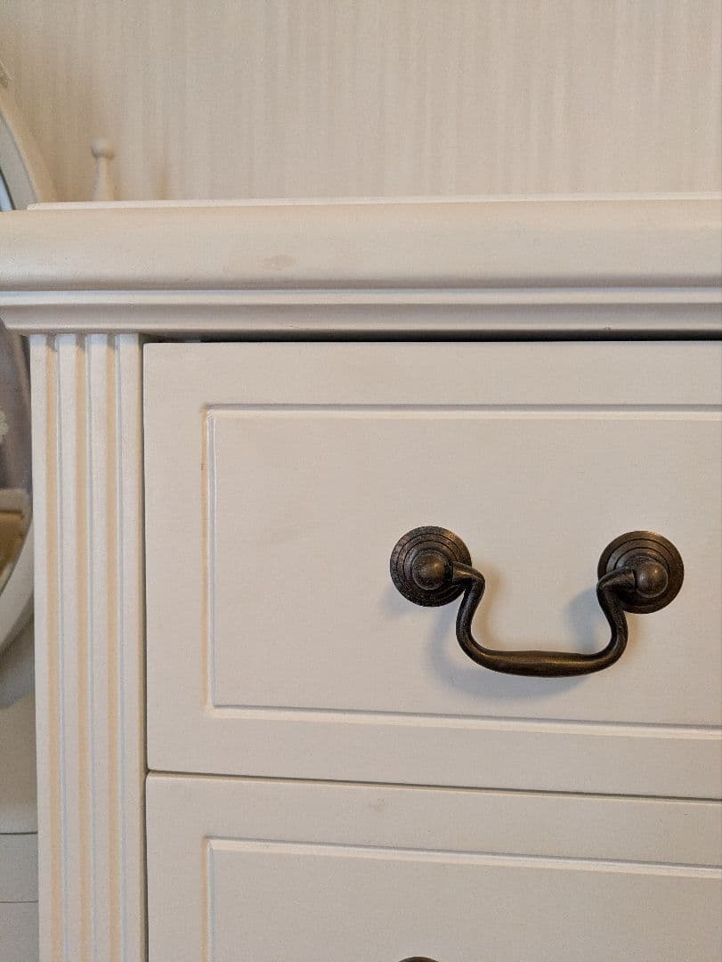 ホワイト木製チェスト 5段 ①