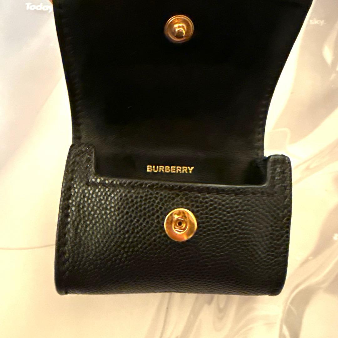 BURBERRY airpods pro ケース　ブラック　TBロゴ　レザー