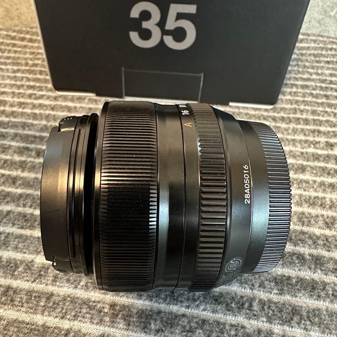 極上品　FUJIFILM XF 35mm F1.4 R レンズ　単焦点
