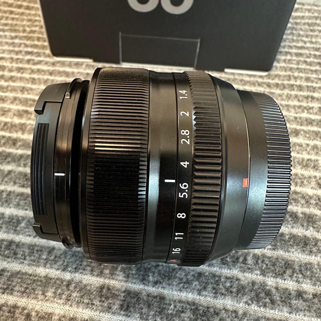 極上品　FUJIFILM XF 35mm F1.4 R レンズ　単焦点