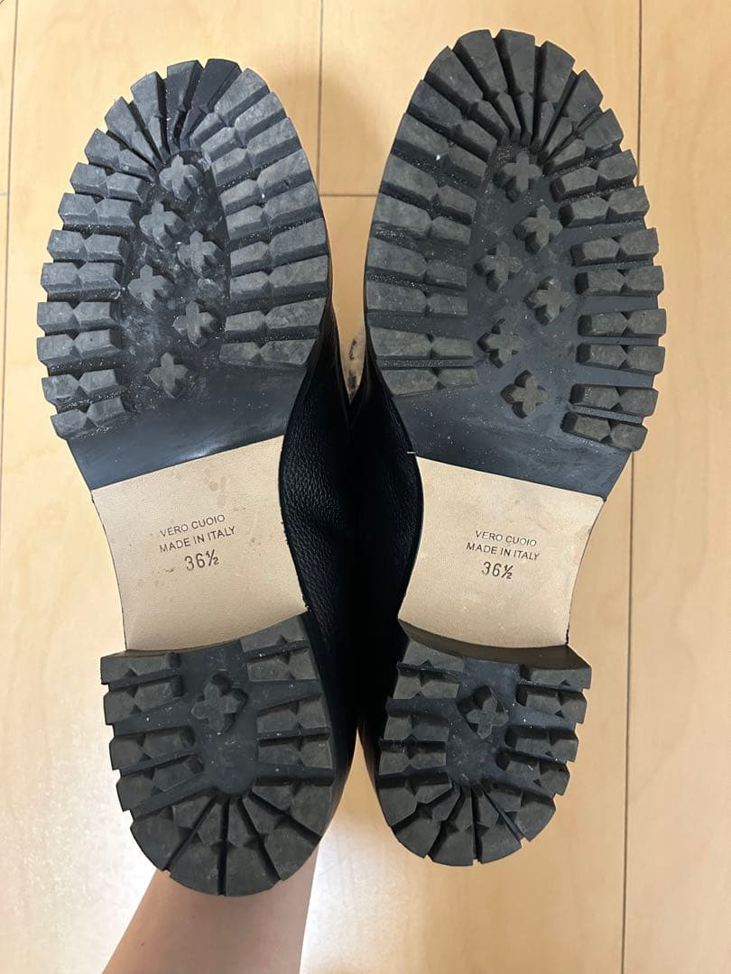 【美品】ネブローニ NEBULONIE ムートン ローファー 本革 36.5