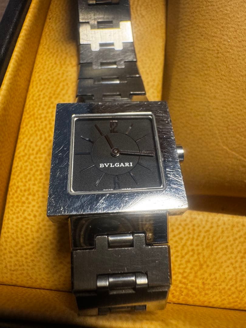 ブルガリBVLGARI 時計クアドラード　レディース