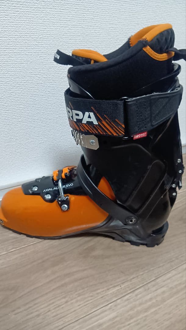 スカルパ マエストラーレ 28.0 スキーブーツ 兼用靴 バックカントリー