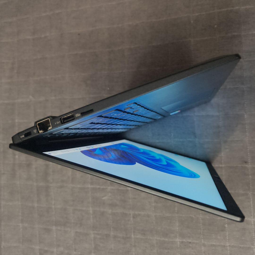 良好 Dynabook 超軽量 驚速 13世代i5 16GB 新品1TB