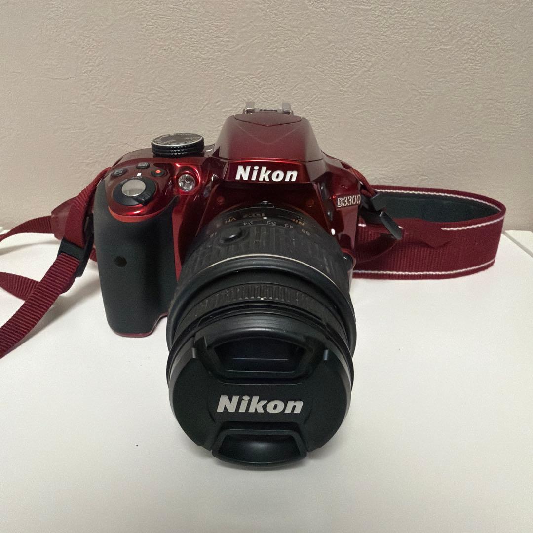 Nikon D3300レッド