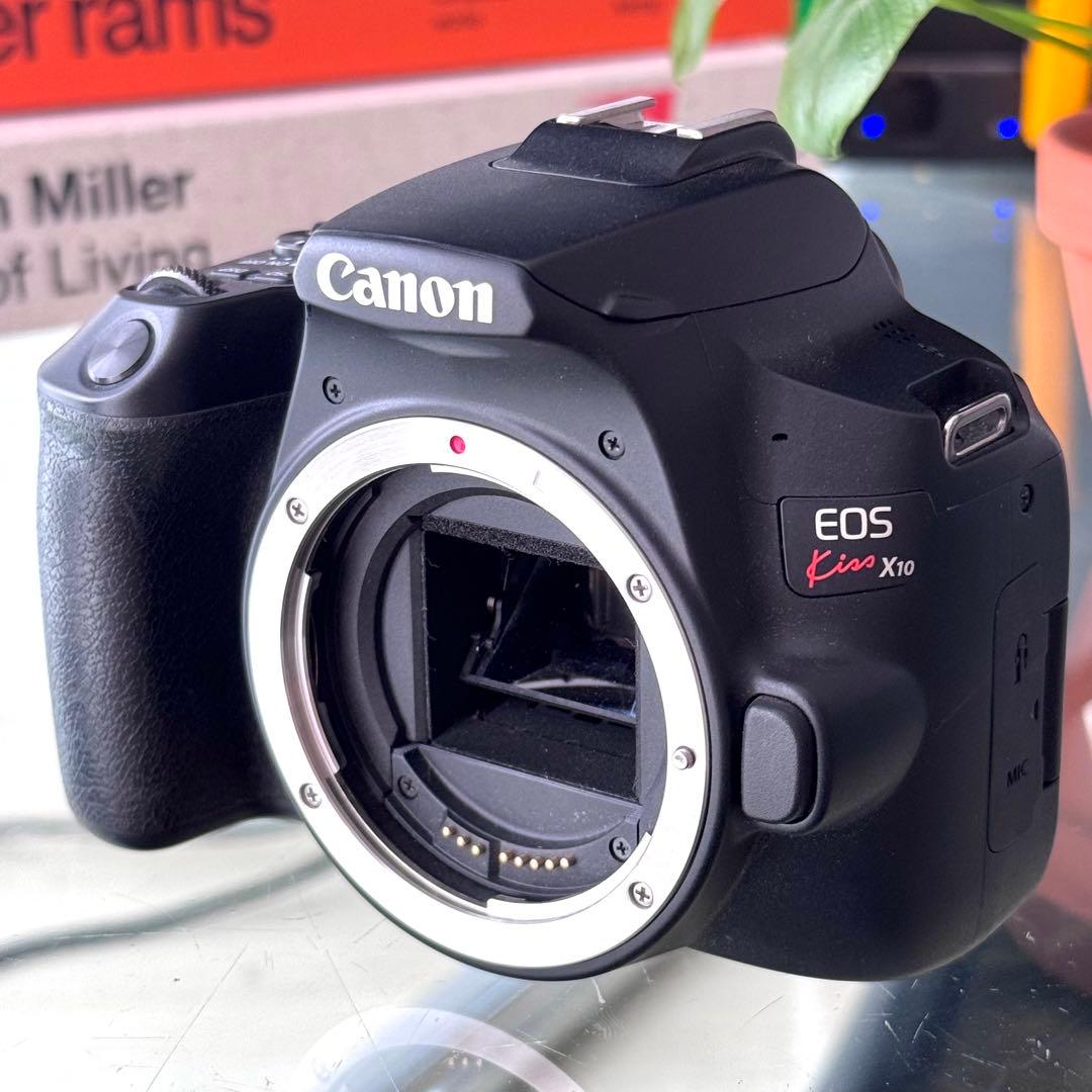 【格安・早い者勝ち】Canon EOS Kiss X10 デジタル一眼レフカメラ