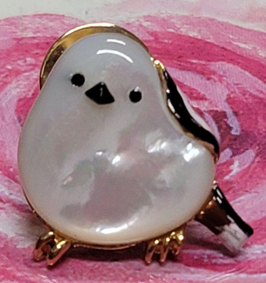 ヴァンドームブティック　 ピンブローチ　白蝶貝　シマエナガ　ブローチ