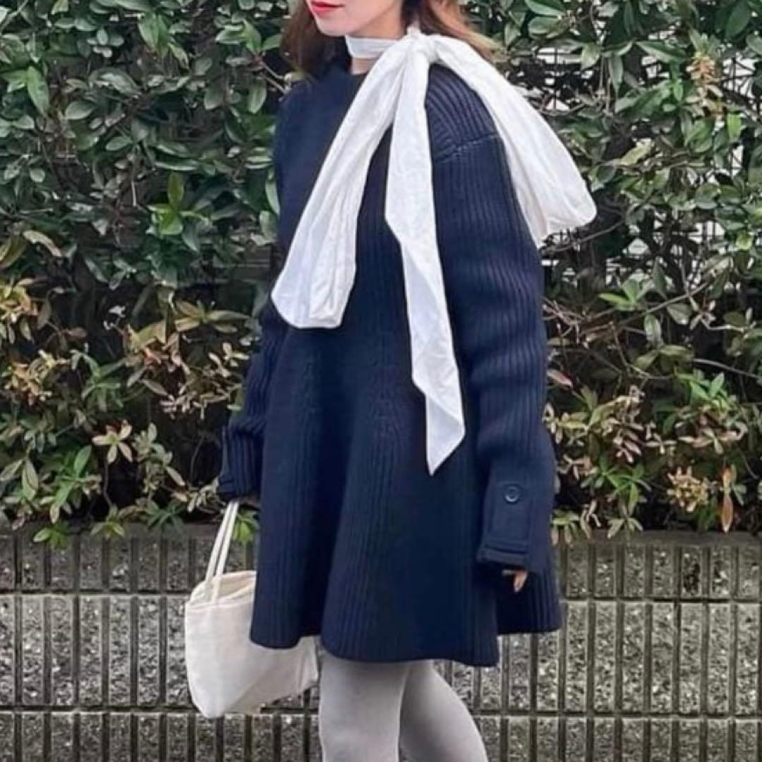 WILLOW DRESS bibiy. 新品 ネイビー ニットワンピース