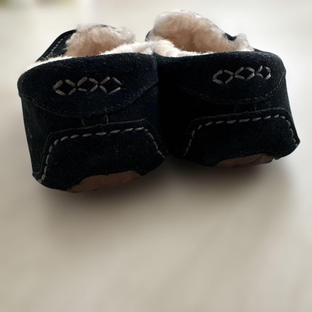 【美品】UGG ブラック モカシン 24cm