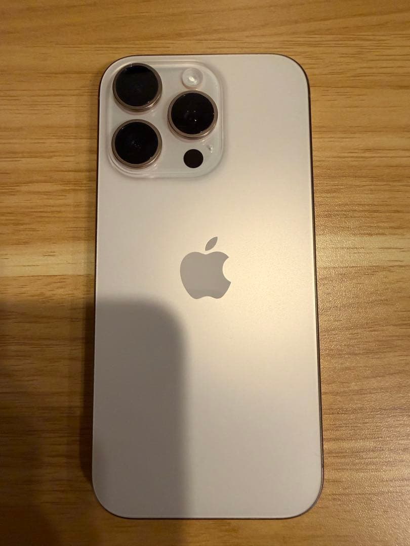 iPhone16pro 256GB デザートチタニウム ゴールド