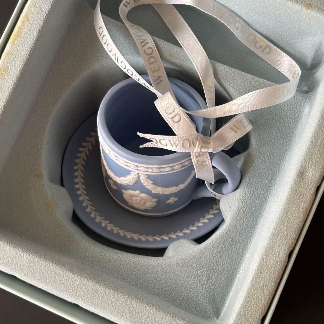 ウェッジウッド　ホリデーオーナメント　クリスマス　ティーポット　カップ＆ソーサー