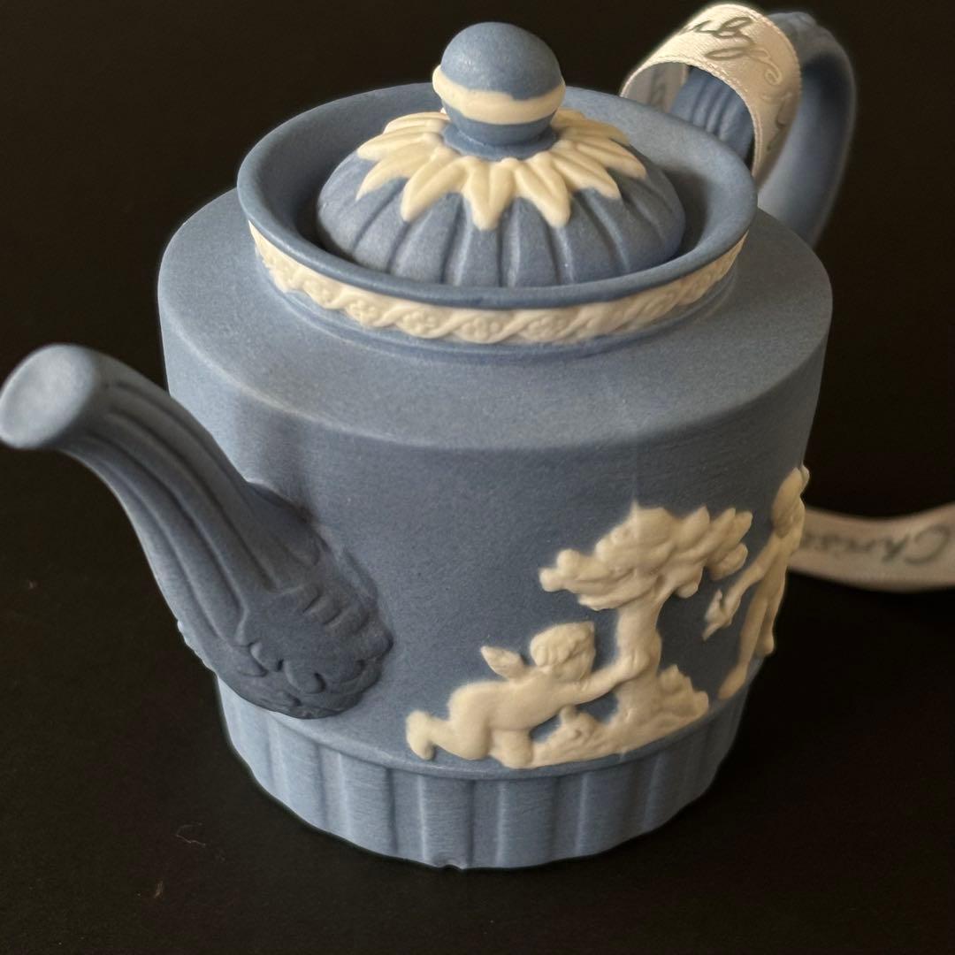 ウェッジウッド　ホリデーオーナメント　クリスマス　ティーポット　カップ＆ソーサー