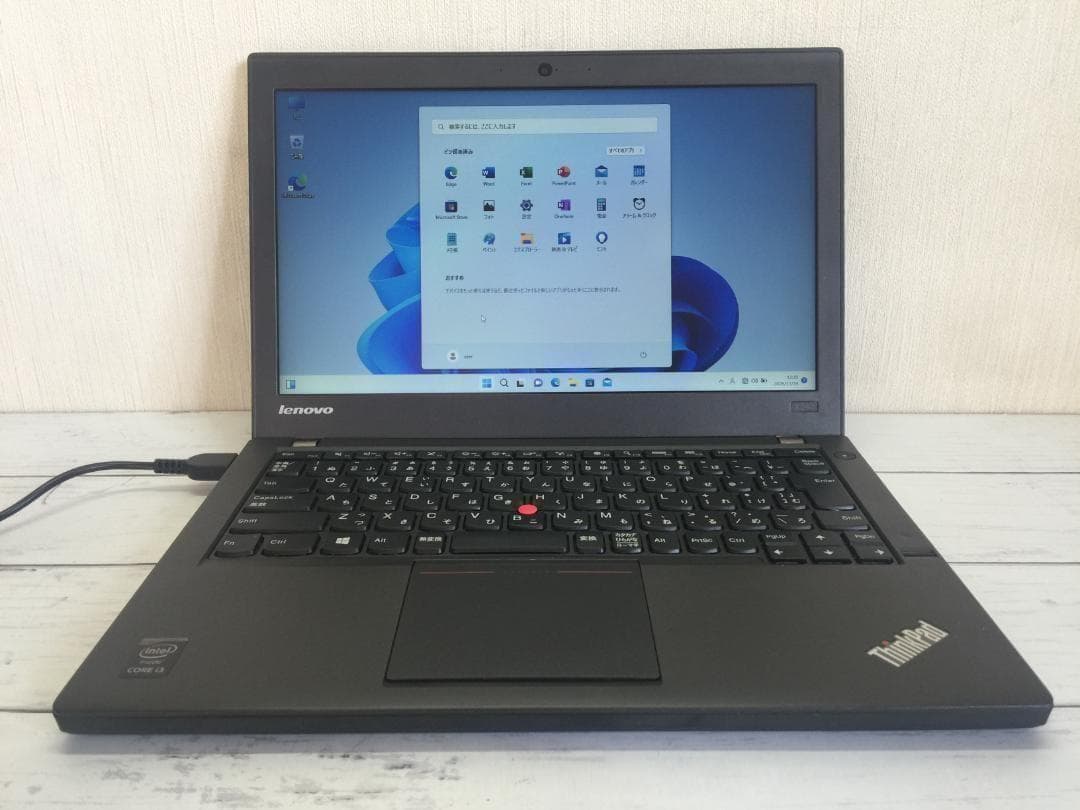 Lenovo ThinkPad X240 12.5型TFT 軽量・コンパクト