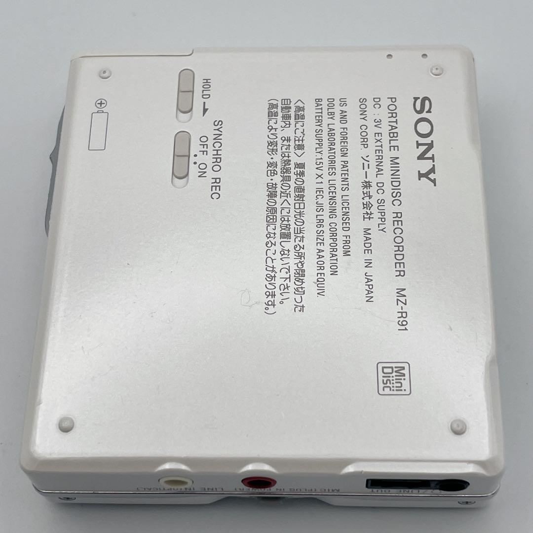 【美品】MDウォークマン MZ-R910 ポータブルMDレコーダーWALKMAN