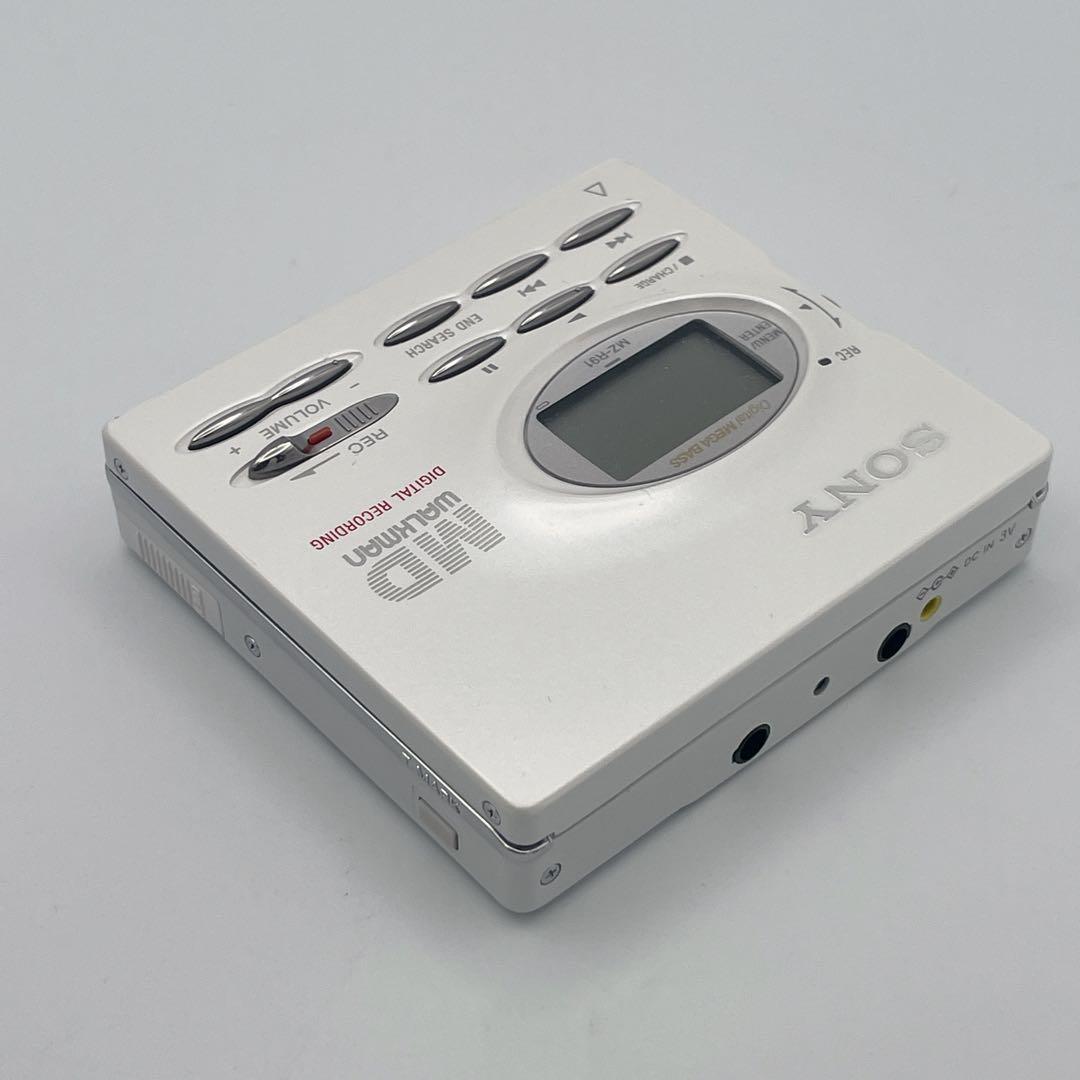 【美品】MDウォークマン MZ-R910 ポータブルMDレコーダーWALKMAN
