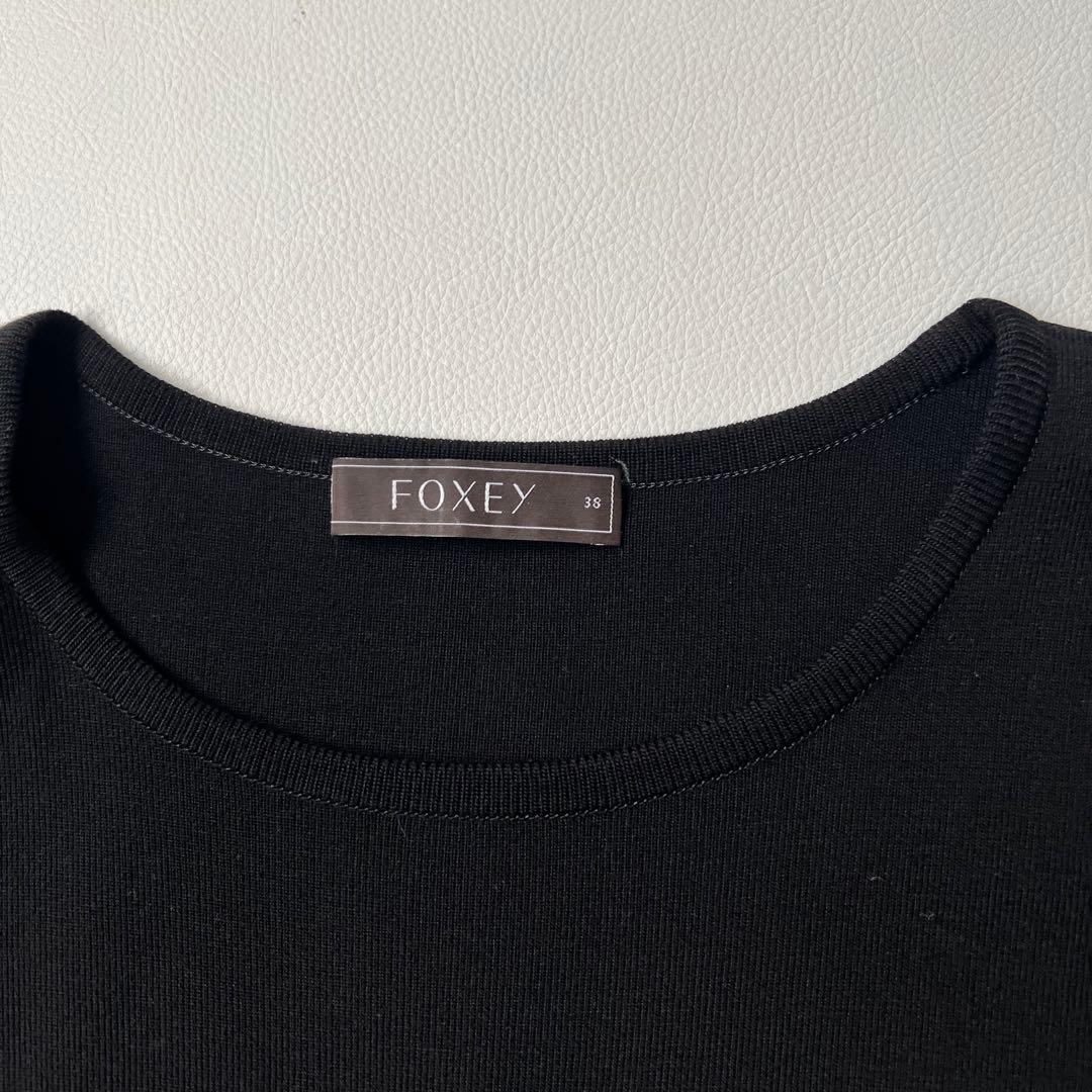 美品　Foxey フォクシー　ニットワンピース　パワーショルダー　ブラック　38