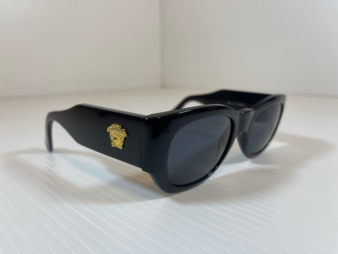 ジャンニヴェルサーチ　サングラス　MOD.413