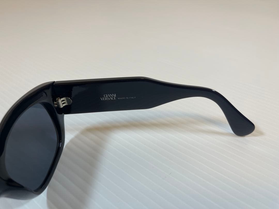 ジャンニヴェルサーチ　サングラス　MOD.413