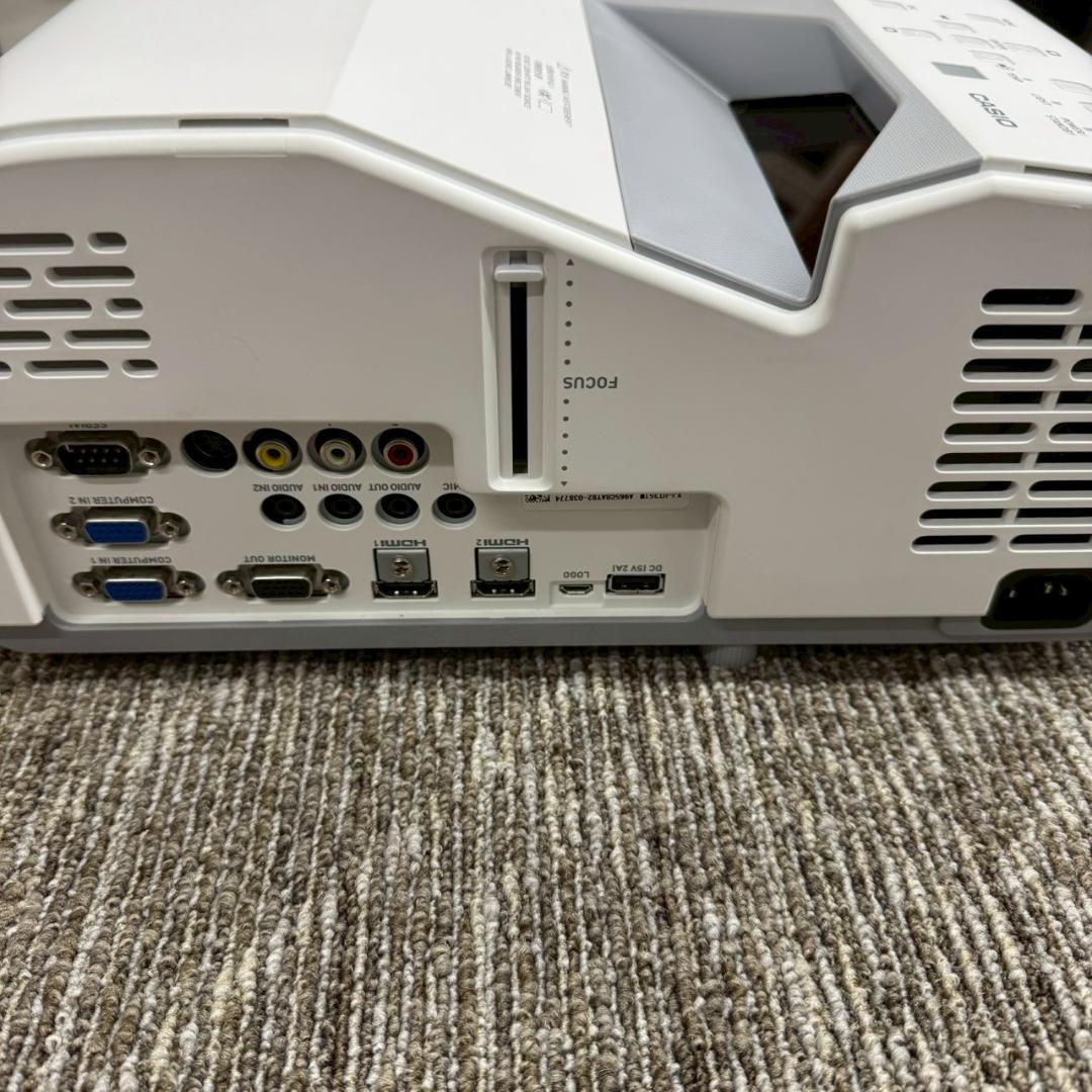 【箱付き】casio xj-ut351w カシオ プロジェクター