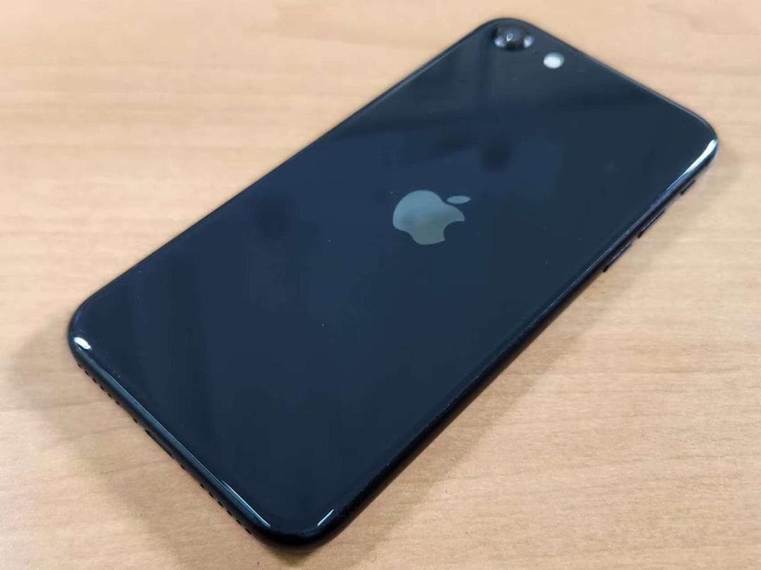 020500G iPhone SE 第2世代A2296 最大容量84%